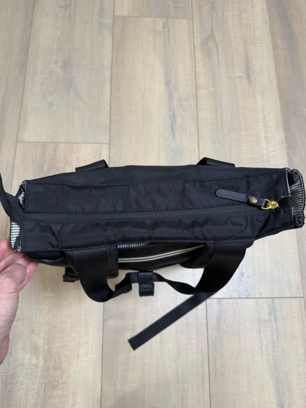 Solo New York Black Nylon 15.6” laptop backpack - Picture 4 of 8